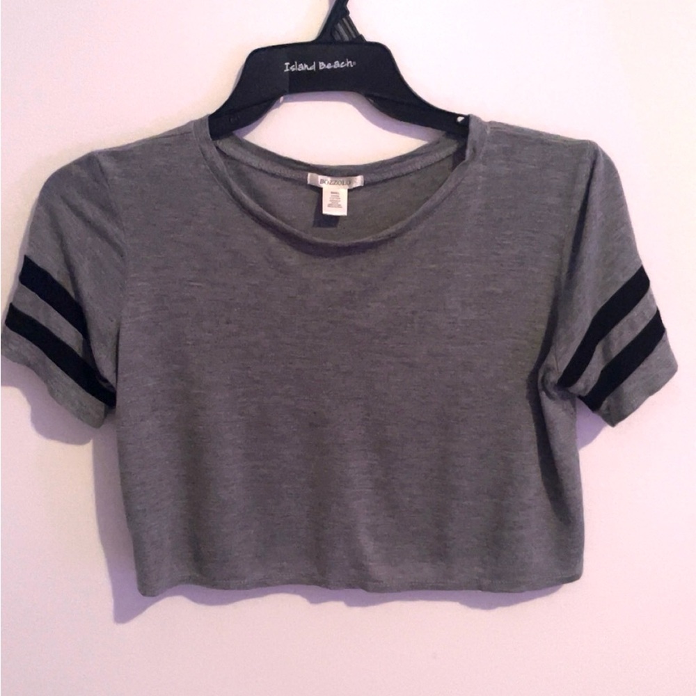 Bozzolo Solid Gray Short Sleeve Crop Top Shirt Women’s Size Small | 100% Rayon